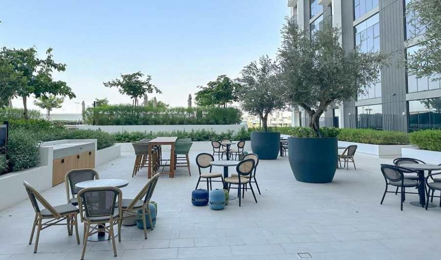 Silkhaus Next Golf Club Golfville In Hills Apartment *